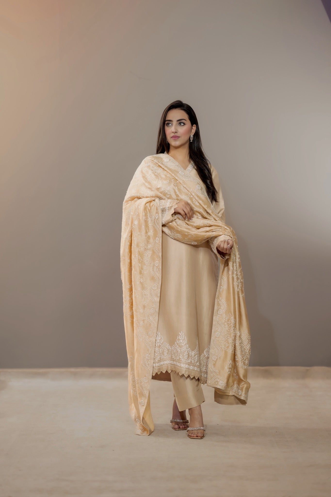 Ramal (Shawl)